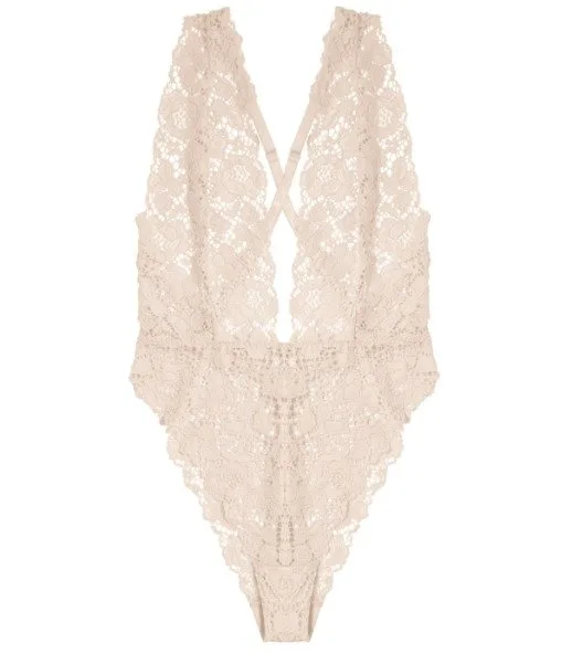 SEVGİLİLER GÜNÜ'NÜN AŞK MELEĞİ ARAMIZDA f