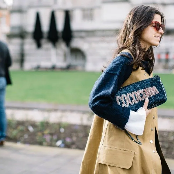 SOKAK MODASININ VAZGEÇİLMEZİ OLAN 13 ÇANTA c