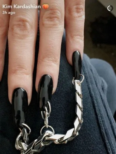 TIRNAK PIERCING'LERİNE CESARETİ OLAN ju