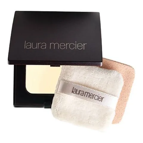 HEM HAFİF HEM KAPATICILIĞI YÜKSEK OLAN EN İYİ TOZ FONDÖTENLER (4)