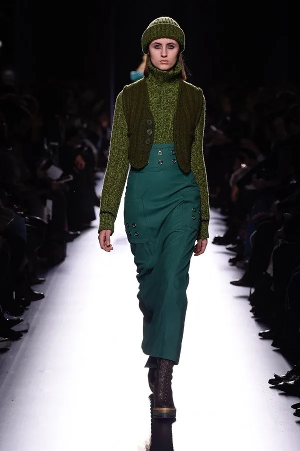 Hermès - PAP FEMME AH17 - Crédit Jean-François José - Look 23
