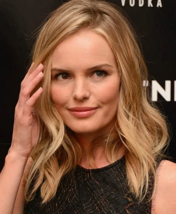 KATE BOSWORTH'UN EN İYİ SAÇ STİLLERİ a