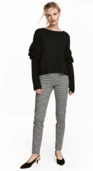 KISA BOYLU KIZLAR İÇİN YENİ SEZONDAN PANTOLON ÖNERİLERİ fds