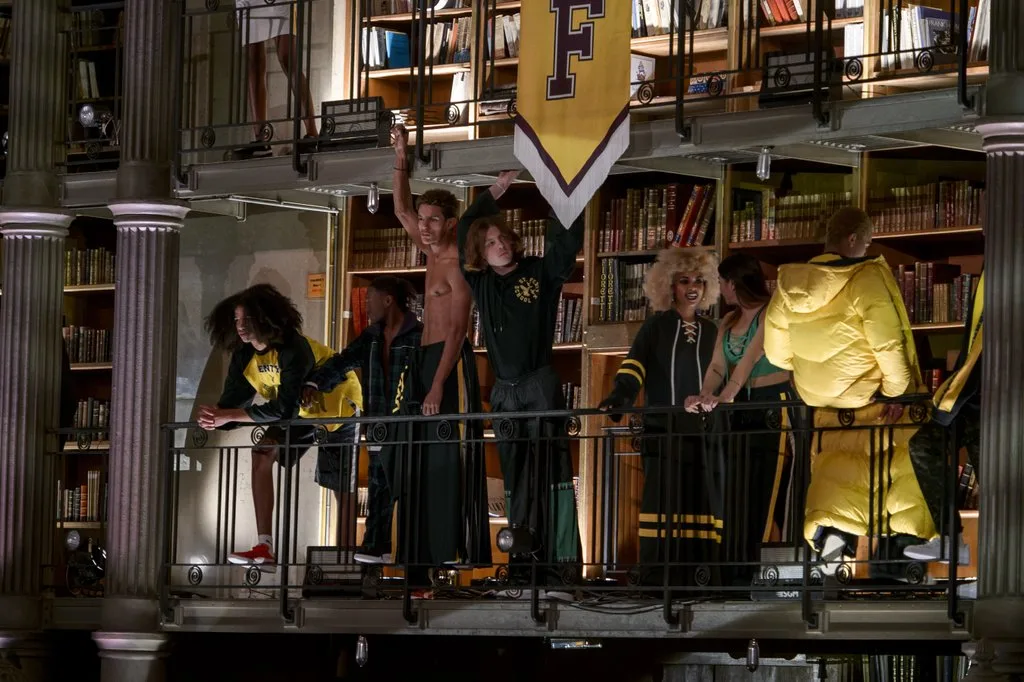 RIHANNA'NIN YENİ FENTY X PUMA KOLEKSİYONUNDAN ÖNE ÇIKANLAR (26)