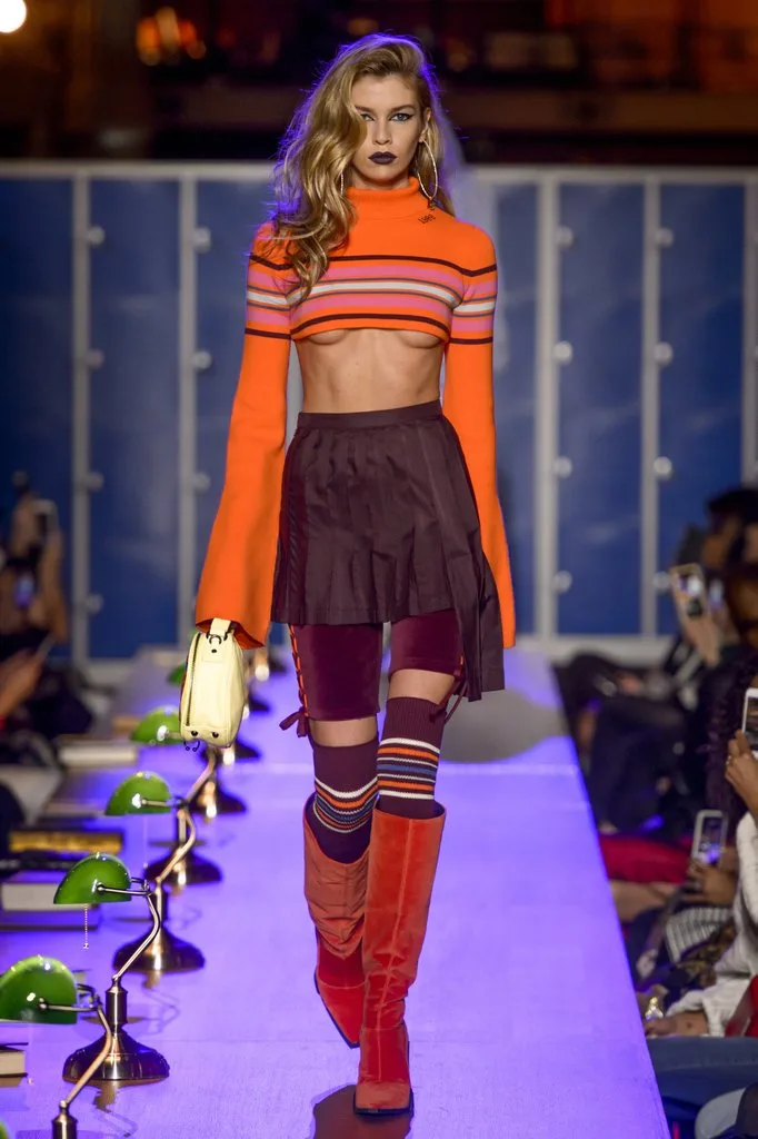 RIHANNA'NIN YENİ FENTY X PUMA KOLEKSİYONUNDAN ÖNE ÇIKANLAR (5)