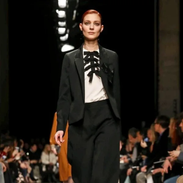 ROCHAS 2017 SONBAHAR KIŞ KOLEKSİYONUN KALP ÇALAN DETAYLARI 45