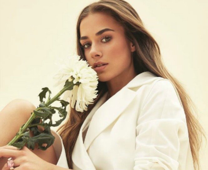 Bensu Soral Kamera Arkası Çekimi