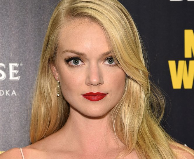 MAKYAJ ÇANTANIZA EKLEMENİZ GEREKEN 8 VEGAN İÇERİKLİ RUJ