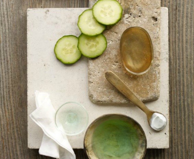 CİLDİNİZİ DAHA İYİ HALE GETİRECEK OLAN MAKYAJ MALZEMELERİ