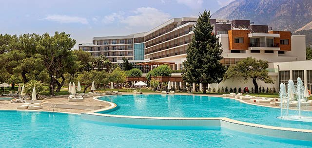 MÜKEMMEL DOĞASI İLE HUZURLU BİR TATİL İÇİN RIXOS BELDİBİ