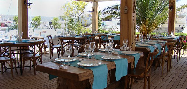 PORT ALAÇATI MARİNA’DA YEPYENİ BİR SANAT VE LEZZET DURAĞI: DE PORTO SEA FOOD