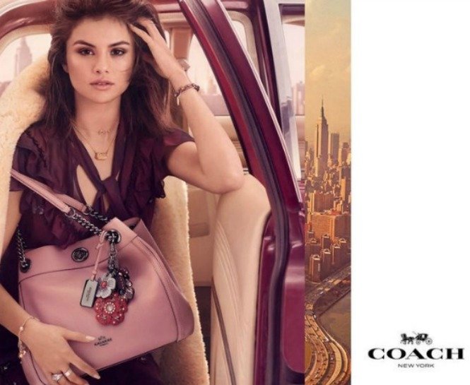 COACH KAMPANYASINDA DAVETKAR BİR SELENA GOMEZ