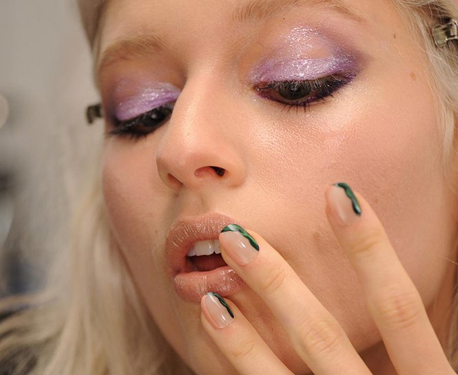 BU SONBAHARDA DENEMENİZ GEREKEN OJE RENKLERİ