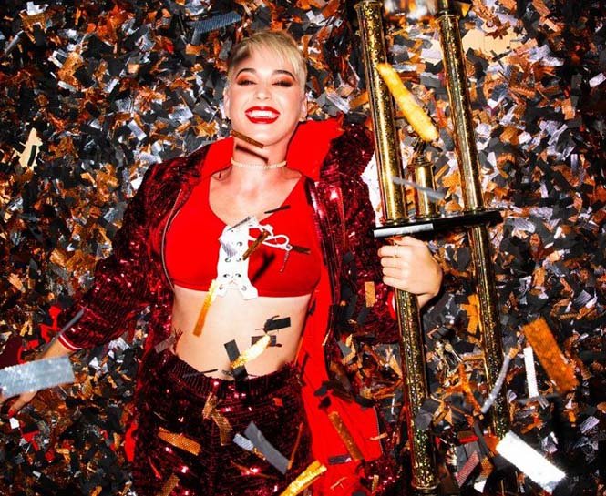 KATY PERRY’DEN BASKETBOL TEMALI KLİP