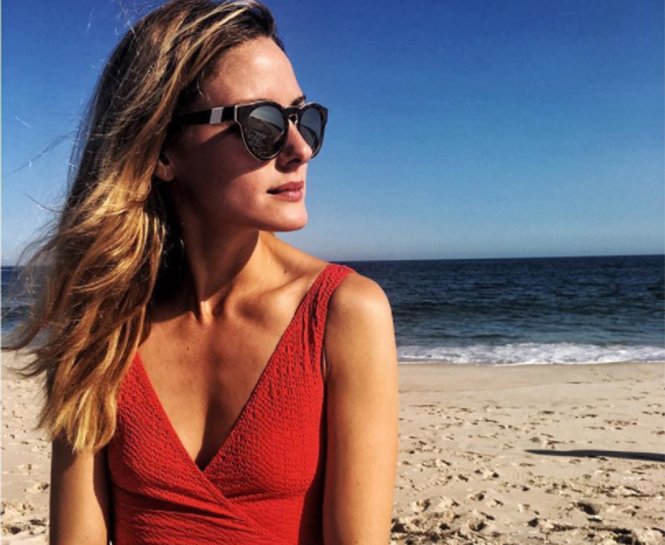 OLIVIA PALERMO’DAN PLAJ STİLİ ÖNERİLERİ