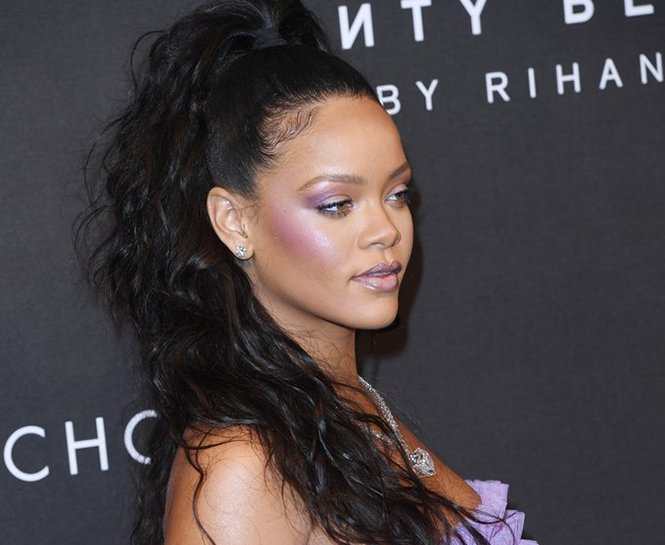 SEZONUN SIRA DIŞI TRENDİ MOR AYDINLATICI İÇİN ÖNERİLER