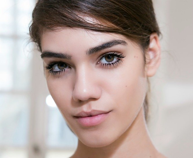 SONBAHARIN ÖNE ÇIKAN 6 MAKYAJ TRENDİ