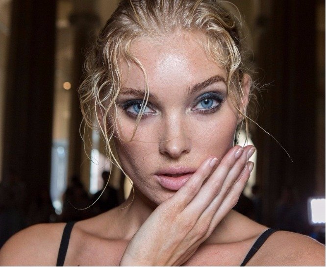 ÇARPICI GÖZ MAKYAJI İÇİN İLHAM VERİCİ ÖNERİLER