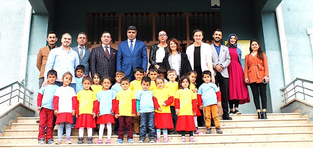 MUZİPO KIDS “AYNI GÖKYÜZÜNÜN ÇOCUKLARIYIZ” PROJESİYLE AĞRI’LI ÇOCUKLARA UMUT OLDU!