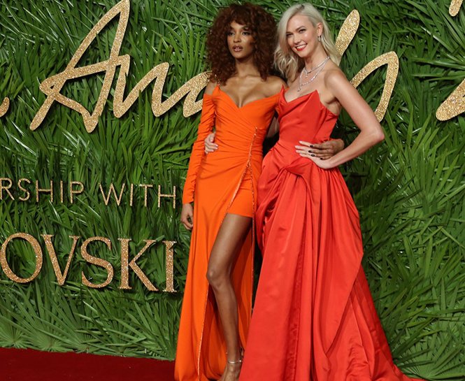 2017 İNGİLİZ MODA ÖDÜLLERİ KIRMIZI HALISINDAN EN İYİ GÖRÜNÜMLER