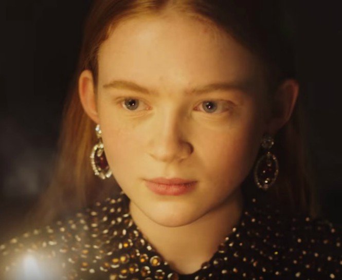 SADIE SINK’İN YILDIZI PARLAMAYA DEVAM EDİYOR