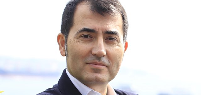 AŞIRI KİLO KAYBIYLA OLUŞAN CİLT SARKMALARI ESTETİK KAYGI YARATIYOR