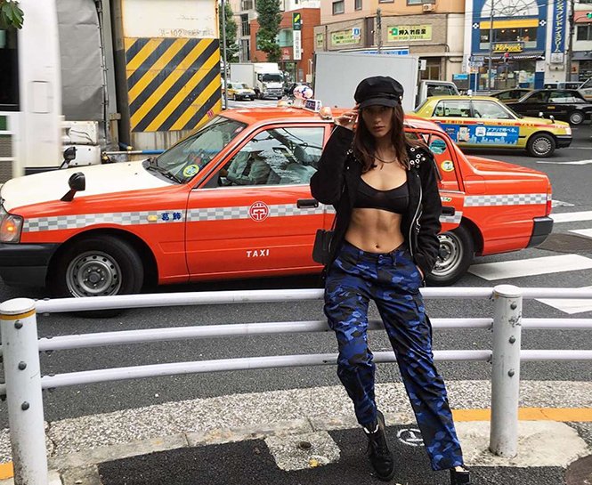 KARNINIZI KISA SÜREDE DÜZLEŞTİRMEK İÇİN 7 PRATİK TÜYO