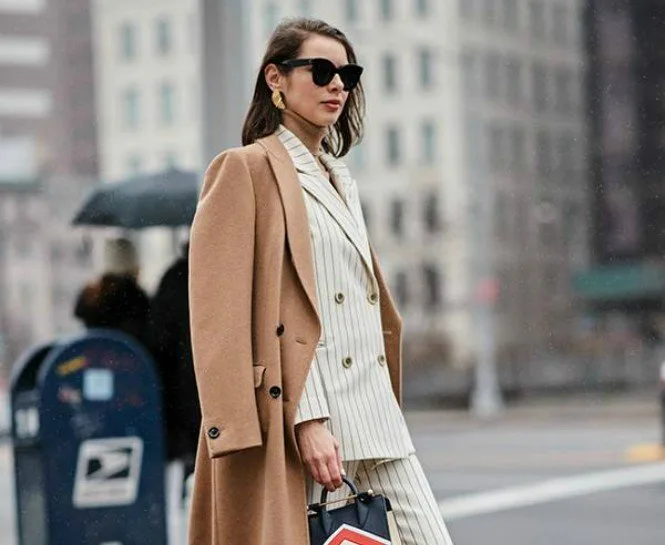 OMUZLARDAKİ “YÜKLERLE” ŞIK GÖRÜNMENİN SIRLARI