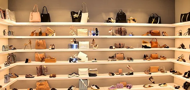 HOTİÇ İLKBAHAR- YAZ SEZONUNU MODA SEVERLERİN BEĞENİSİNE SUNDU