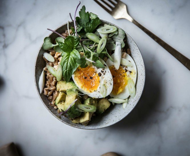 İÇERDİKLERİ FARKLILIKLARLA BİR ADIM ÖNE ÇIKAN 15 SÜPER BESİN