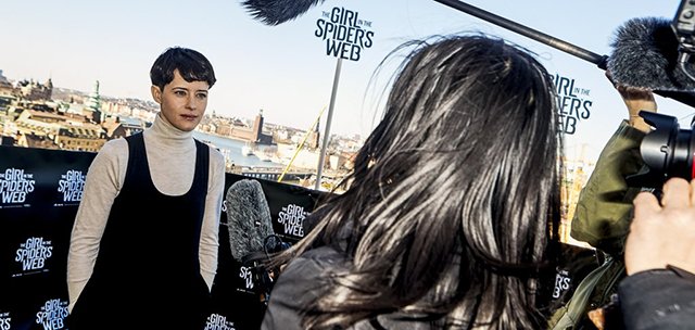 CLAIRE FOY YENİ ROLÜNE HAZIR