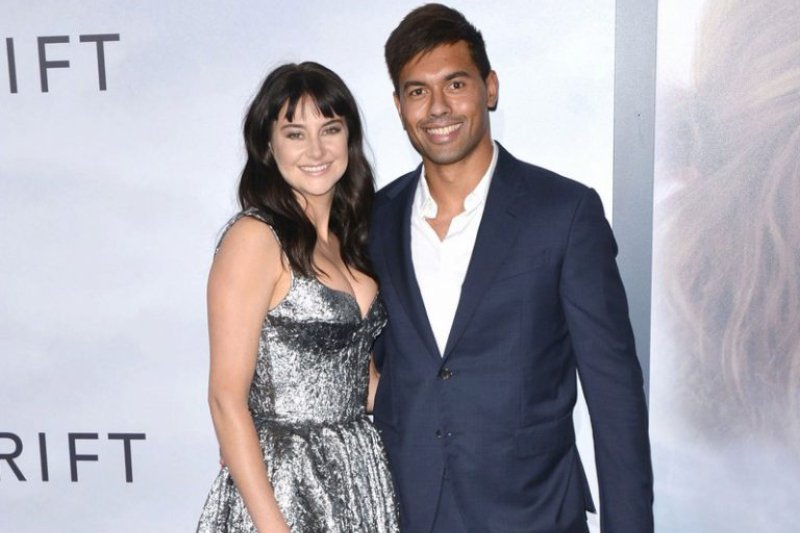 Shailene Woodley Erkek Arkadaşıyla İlk Kez Kırmızı Halıda