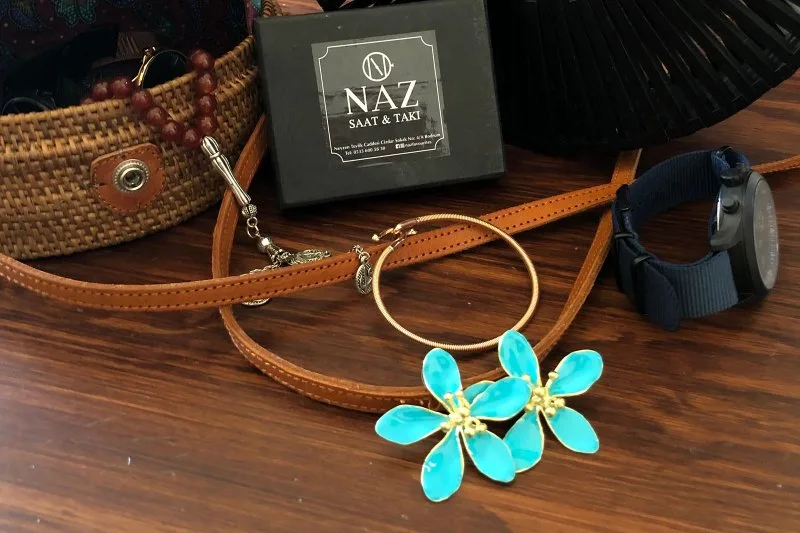 Bu Yazın En Trend Aksesuarları Naz’ın Dükkanında
