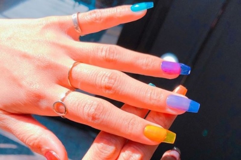 Manikürde Yeni Trend: Jöle Tırnaklar