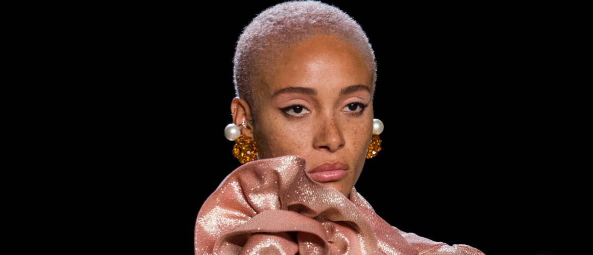 Marc Jacobs İlkbahar / Yaz 2019 Koleksiyonunun Dikkat Çekici Güzellik Görünümleri