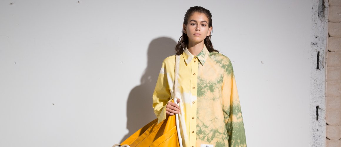 Proenza Schouler İlkbahar / Yaz 2019 Koleksiyonunun Dikkat Çeken Görünümleri