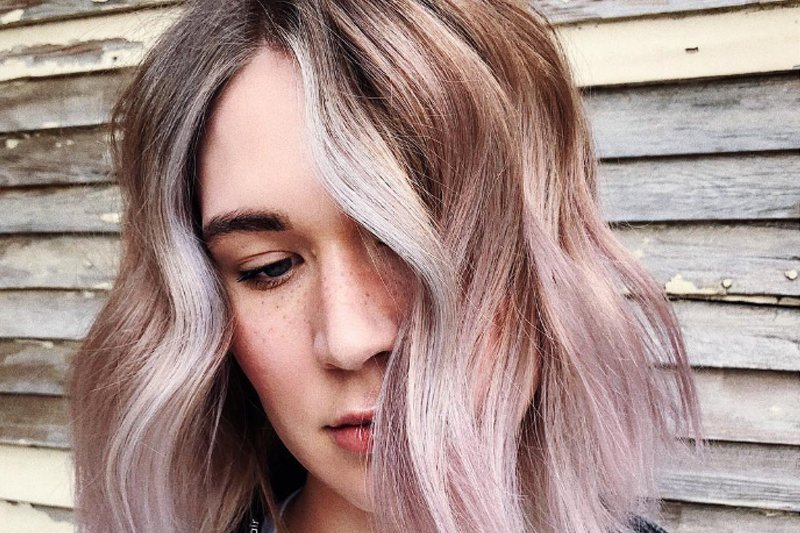 Sonbahar Sezonunun Trendi Vanilya Leylak Saç Rengiyle Tanışın