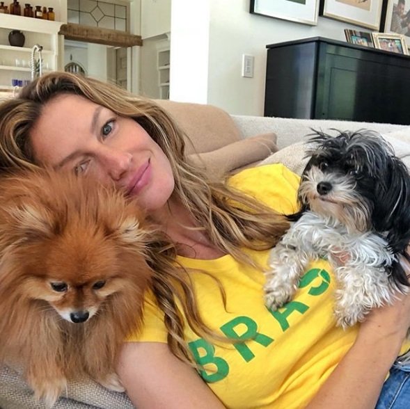 4 Ekim Hayvanları Koruma Günü’ne Özel: Ünlüler ve Can Dostları