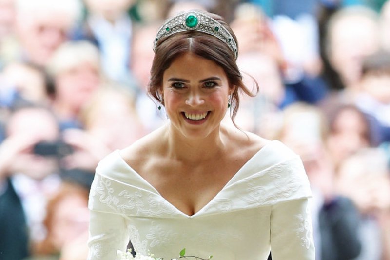 Prenses Eugenie’nin Gelinliğine Dair Tüm Detaylar