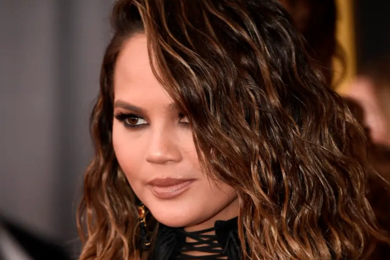 Kirpiklerinizi Uzatacak En İyi 8 Serum