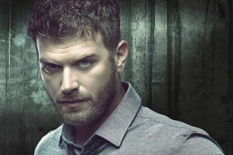 Çarpışma Dizisinden İlk Görsel Geldi