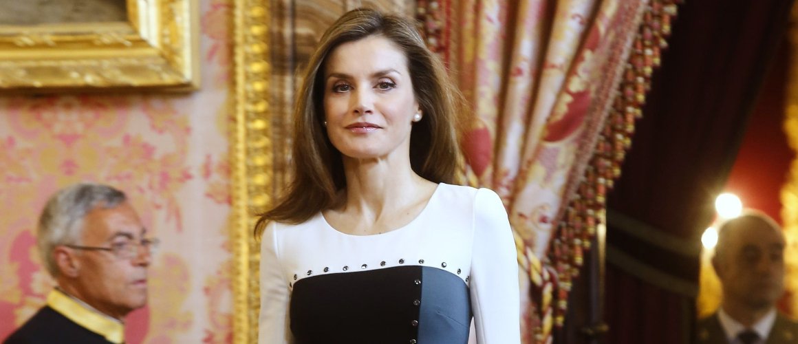 İspanya Kraliçesi Letizia’dan İlham Verici Stil Önerileri