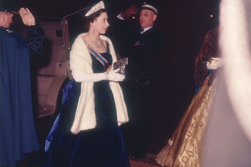 Kraliçe Elizabeth’in Büyüleyici Moda Anlayışı
