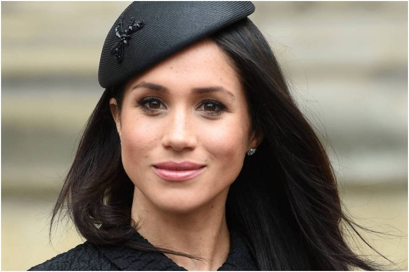 Meghan Markle Neden Victoria Beckham Tasarımı Giymiyor?