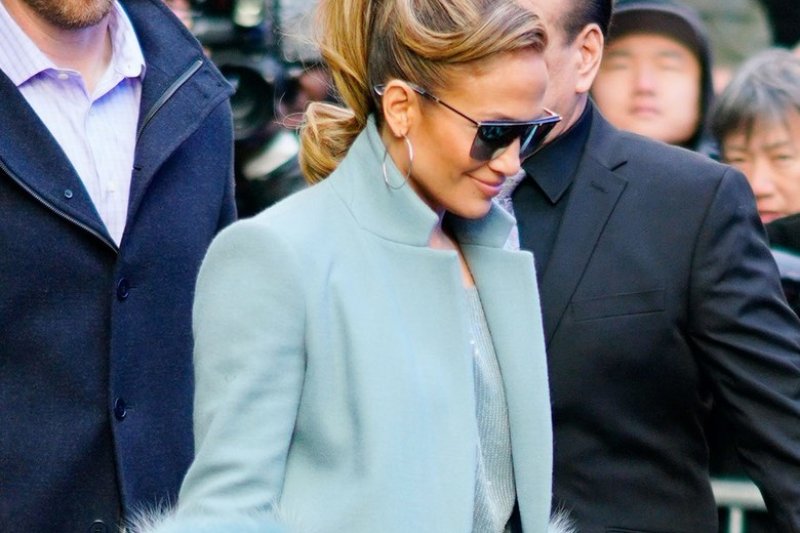 Jennifer Lopez’in 24 Saatlik Stil Turunun Özeti