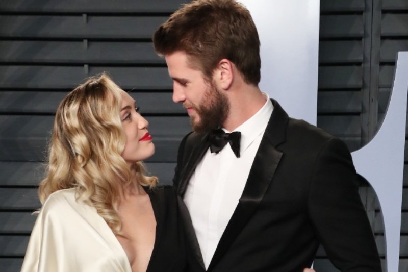 Miley Cyrus- Liam Hemsworth Çifti Evlendi