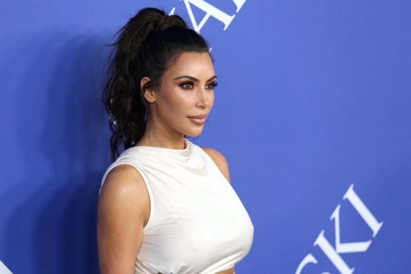 Kim Kardashian Çocuklarına Seks Kasetini Nasıl Açıklayacak?