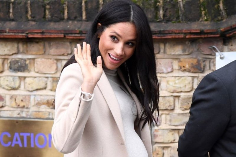 Meghan Markle’ın Çok Konuşulan H&M Elbisesi