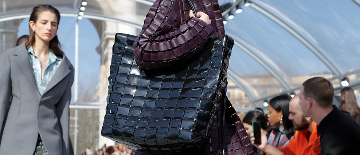 Bottega Veneta Sonbahar/Kış 2019 Defilesinden Etkileyici Görünümler