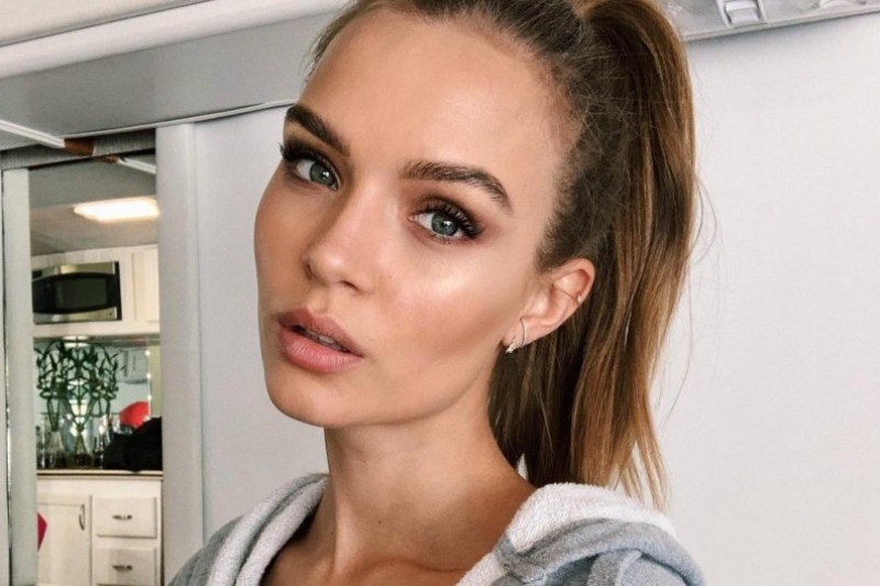 Yaşlanma Karşıtı Yeni ve Doğal Bir Mucize: Bakuchiol